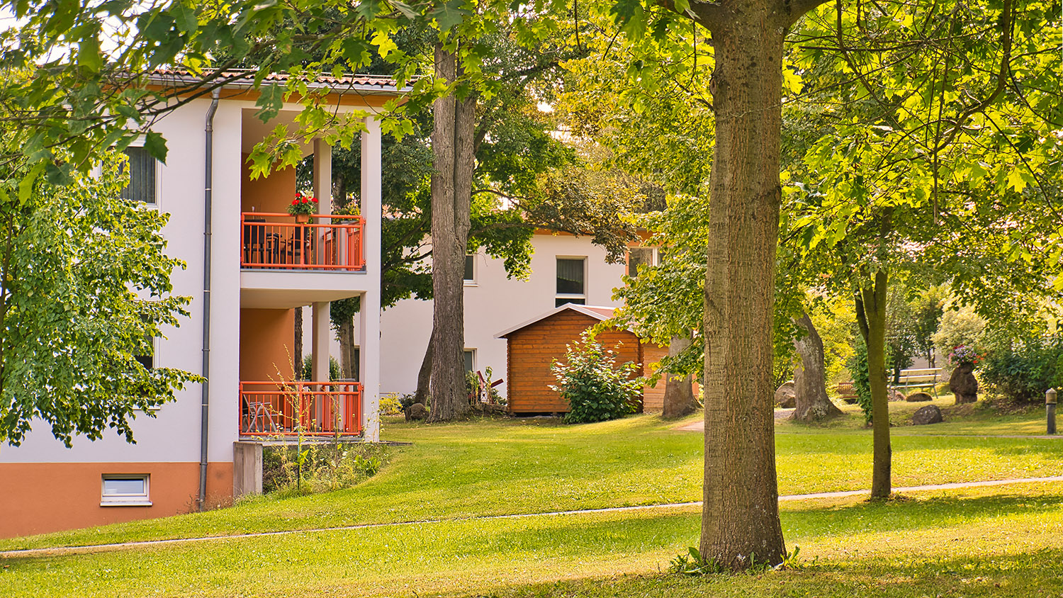 Pflegeheim Parkanlagen GSM 1